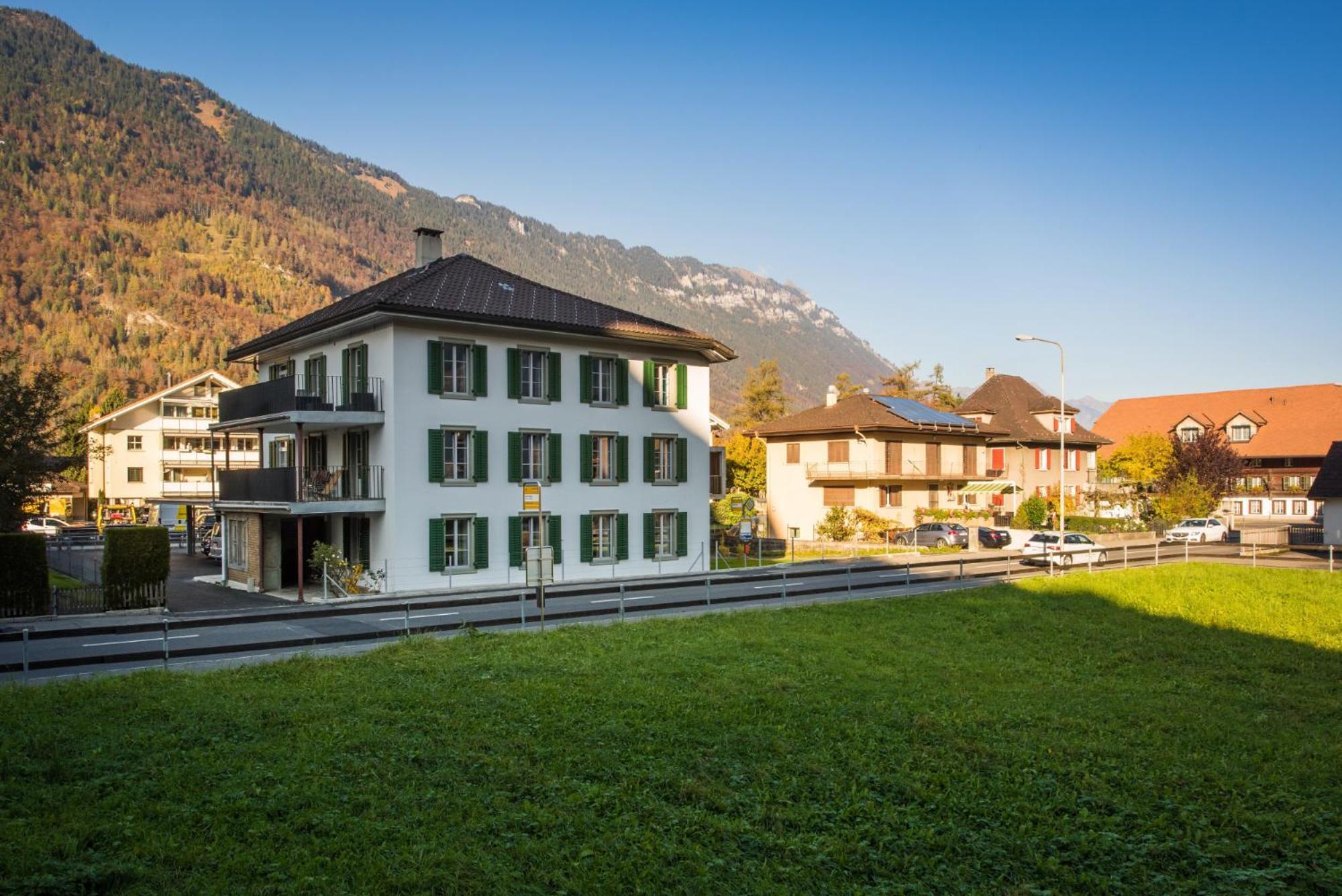 Ferienwohnung Dependance Penthouse Interlaken Exterior foto
